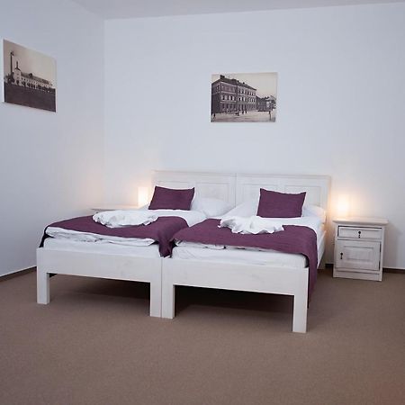Hotel Slavia Svitavy Esterno foto