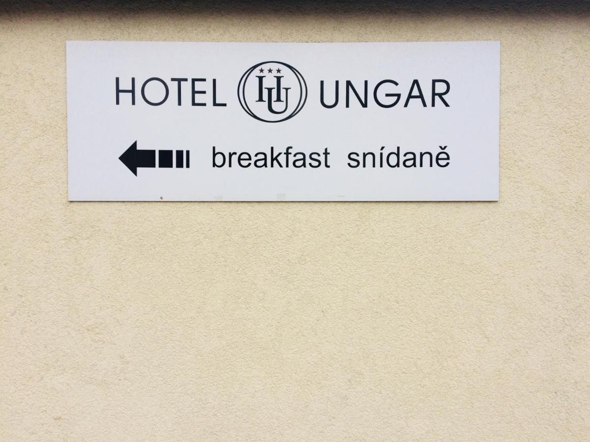 Hotel Slavia Svitavy Esterno foto