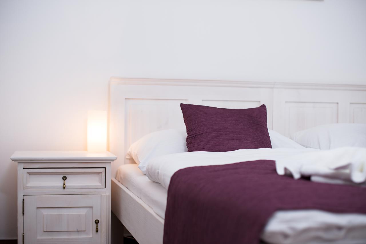 Hotel Slavia Svitavy Esterno foto